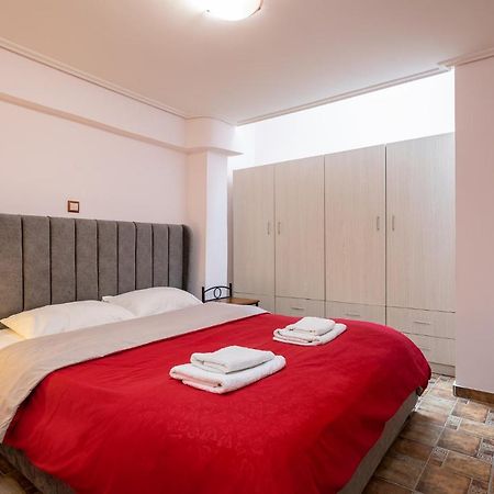 Filippos Acharnes Apartment Bagian luar foto