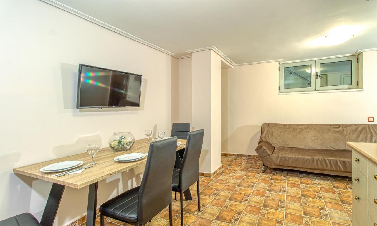 Filippos Acharnes Apartment Bagian luar foto